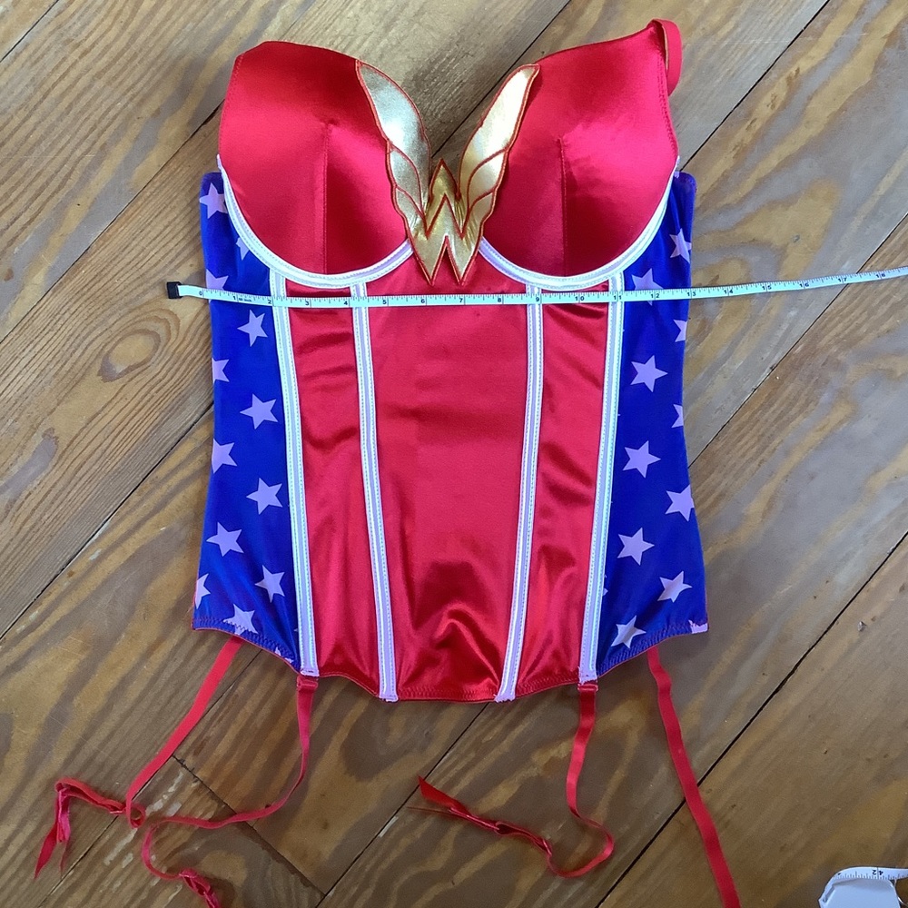 Wonder Woman Corset Bustier Large L / M new bra women’s costume or lingerie